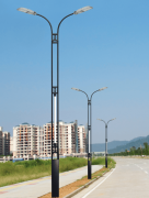 較低功率的LED路燈代替較